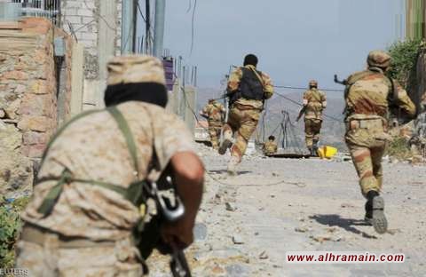 اشتباكات بين القوات الحكومية والحوثيين عند الحدود مع السعودية.. ومقتل 32 جنديًا وجُرح مئة شخص في الأيام الثلاثة الأخيرة