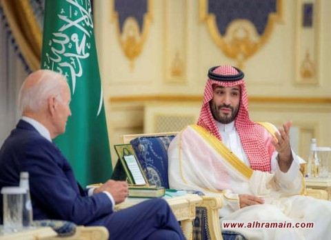 الغارديان: معارضون في المنفى يرون أن ولي العهد السعودي &ldquo;سحق المجتمع المدني&rdquo; في البلاد