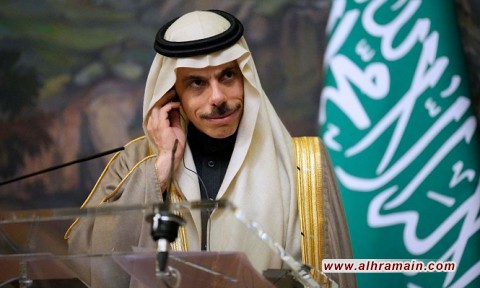 وزير خارجية السعودية يبحث مع البرهان وحميدتي وقف القتال بالسودان