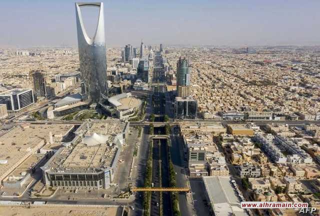 السعودية: النمو الصناعي يتباطأ متاثراً بانخفاض الإنتاج النفطي