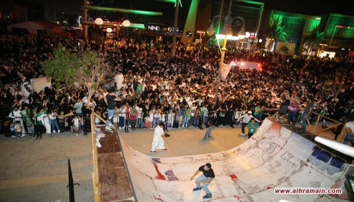 أمير سعودي: هل سنسمع من يحلل الخمور ببلادنا؟