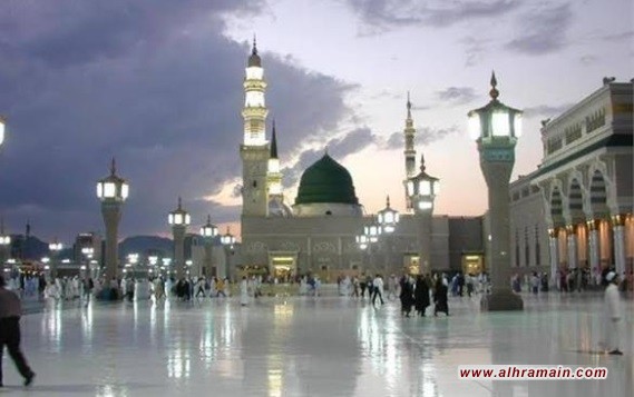 السعودية توقف صلاة الجمعة والجماعة في المساجد باستثناء الحرمين والاكتفاء برفع الأذان