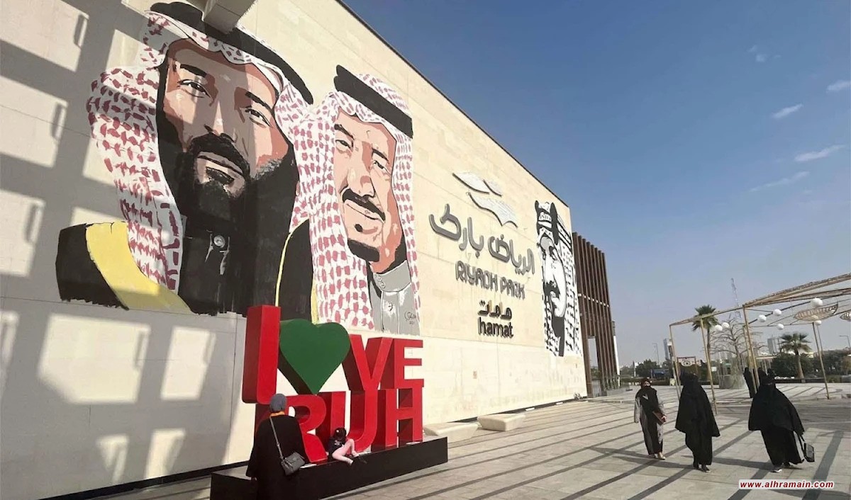 بلومبيرغ: &ldquo;السعودية&rdquo; تجري مراجعات شاملة لأكثر مشاريعها طموحًا  