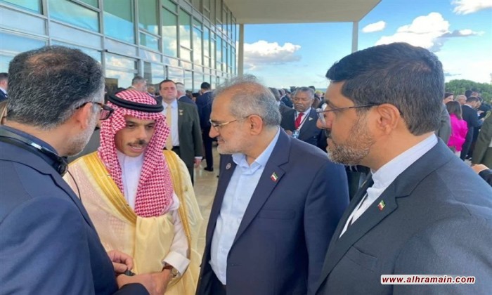 معهد أمريكي: باكستان تأمل في دعم مالي سعودي مقابل تعزيز التعاون الأمني