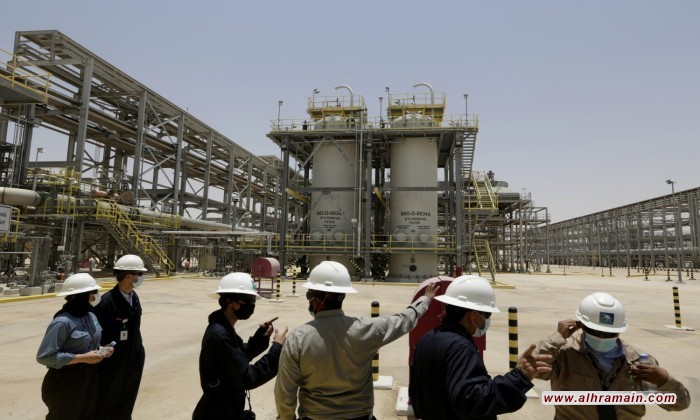 رغم عدم وضوح الرؤية.. لماذا تسارع الشركات الأجنبية لتحديد مواقع مقراتها في السعودية؟