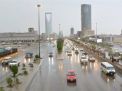 تعليق الدراسة في معظم مناطق السعودية بسبب الأمطار يكشف فشل البنية التحتية