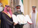 الإمارات تمنح بن سلمان وسام زايد من الدرجة الأولى